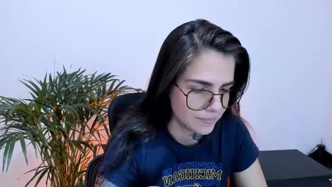 Meurif online show from February 22, 7:36 pm