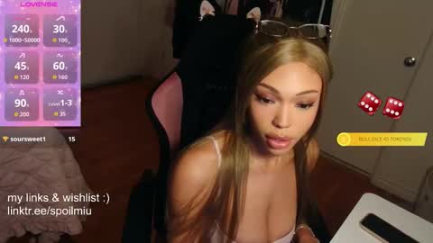 Snapshot of mew2wo chatting on February 8, 7:12 am mew2wo online show from February 8, 7:12 am