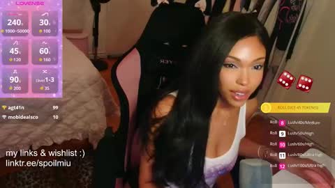 Snapshot of mew2wo chatting on March 3, 5:46 am mew2wo online show from March 3, 5:46 am