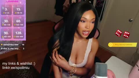 Snapshot of mew2wo chatting on March 4, 5:46 am mew2wo online show from March 4, 5:46 am