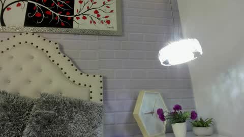  Mey Cute   online show from September 12, 5:35 pm