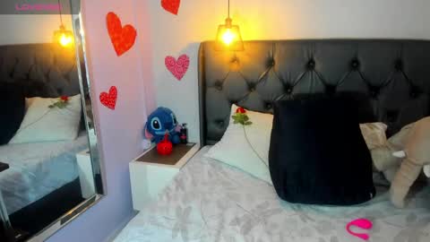 meylagia online show from February 10, 3:13 am