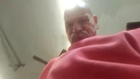 Snapshot of mhidupont chatting on November 3, 8:54 pm mhidupont online show from November 3, 8:54 pm