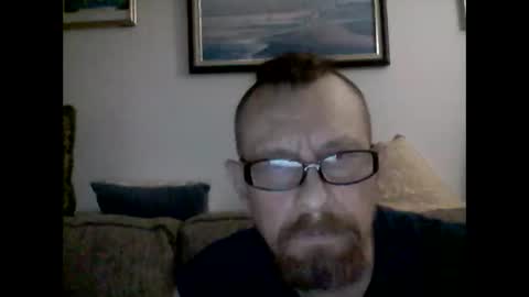 mhitch924 online show from May 2, 12:37 am