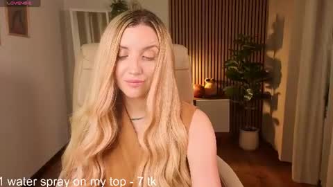 mi1a_ online show from June 17, 8:39 am