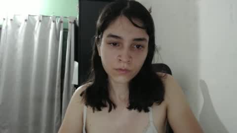 Snapshot of mi776988607072 chatting on March 11, 2:32 am mi776988607072 online show from March 11, 2:32 am