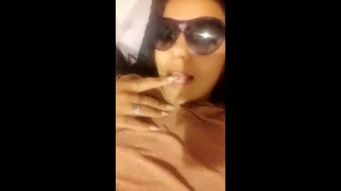 Snapshot of mi_chiquitabebe chatting on June 7, 9:35 am mi_chiquitabebe online show from June 7, 9:35 am