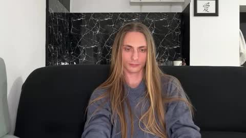 Misha online show from February 22, 7:01 pm