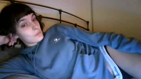mia_177 online show from May 23, 5:12 am