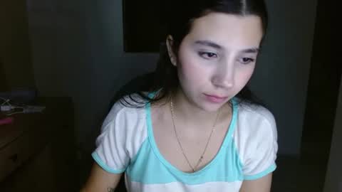 Mia online show from July 31, 3:06 am