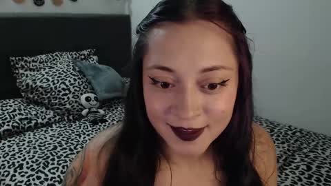 mia online show from January 16, 12:34 am