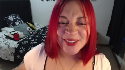 mia online show from June 8, 11:16 pm