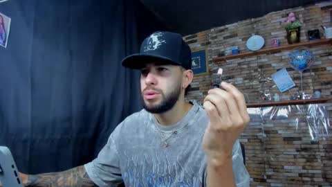 Mia and vincentt model indepent online show from October 11, 4:01 am