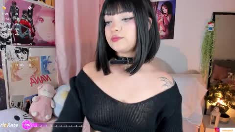 Snapshot of mia_angeel_ chatting on November 14, 10:51 pm ig miaangeell online show from November 14, 10:51 pm