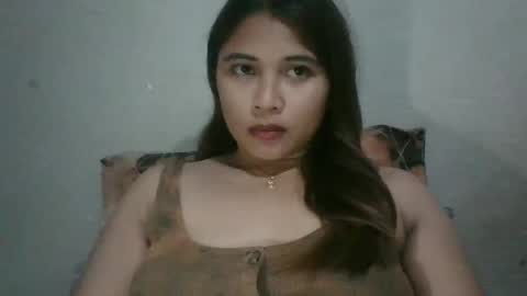 Snapshot of mia_bella04 chatting on January 13, 3:34 am mia_bella04 online show from January 13, 3:34 am