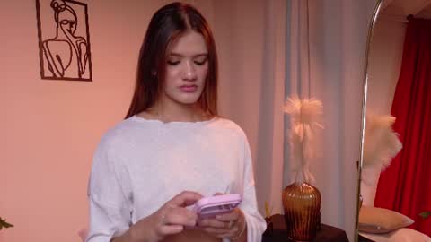 Mia Benett  online show from June 30, 1:45 pm