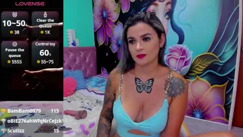 Mia online show from March 9, 8:31 pm