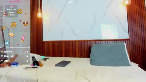 Snapshot of mia_conde1_ chatting on March 6, 1:03 pm Mia Conde online show from March 6, 1:03 pm