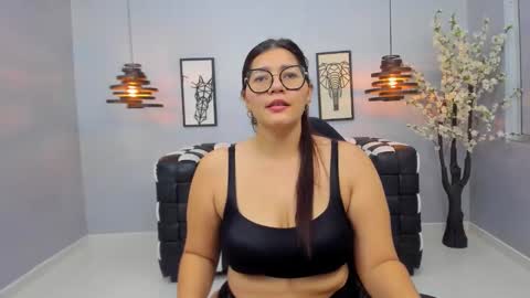 Mia Curvyy  online show from March 14, 11:26 am