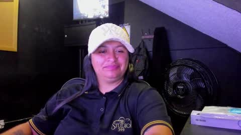 Mia daniela  online show from September 23, 2:14 am
