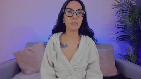 Snapshot of mia_daniellshot chatting on July 3, 12:11 pm Sarah Luna online show from July 3, 12:11 pm