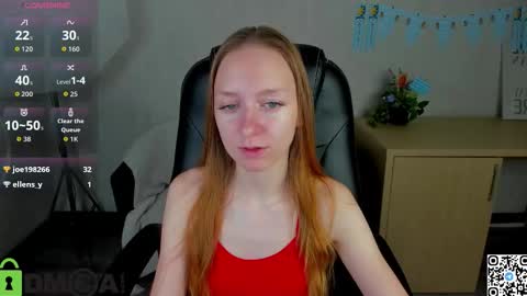 Snapshot of mia_e1fie chatting on October 12, 12:20 am mia_e1fie online show from October 12, 12:20 am