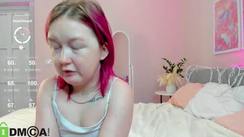 Snapshot of mia_ferd chatting on September 18, 2:35 am Mia online show from September 18, 2:35 am