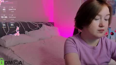 Snapshot of mia_ferd chatting on October 19, 2:34 am Mia online show from October 19, 2:34 am