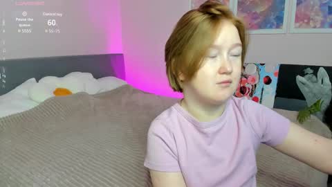 Snapshot of mia_ferd chatting on November 5, 2:22 am Mia online show from November 5, 2:22 am