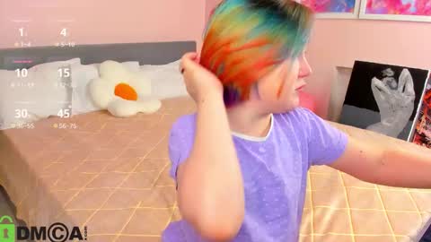 Snapshot of mia_ferd chatting on December 18, 2:39 am Mia online show from December 18, 2:39 am