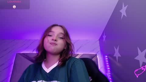 Snapshot of mia_foster_t chatting on May 12, 2:03 pm Mia online show from May 12, 2:03 pm