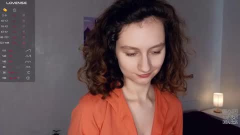 Snapshot of mia_frizz chatting on March 1, 9:51 am Mia online show from March 1, 9:51 am