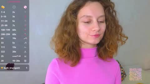 Snapshot of mia_frizz chatting on October 4, 2:37 pm Mia online show from October 4, 2:37 pm