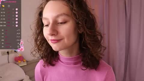 Snapshot of mia_frizz chatting on October 11, 2:48 pm Mia online show from October 11, 2:48 pm