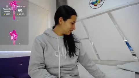 mia_garcia28 online show from March 18, 7:50 pm