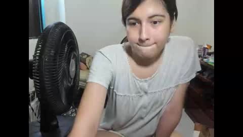 izzy online show from November 25, 7:14 pm