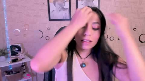 Snapshot of mia_gothzx chatting on June 4, 12:44 pm Mia online show from June 4, 12:44 pm