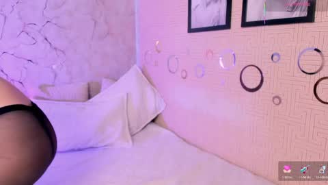 Snapshot of mia_gothzx chatting on June 9, 6:52 pm Mia online show from June 9, 6:52 pm