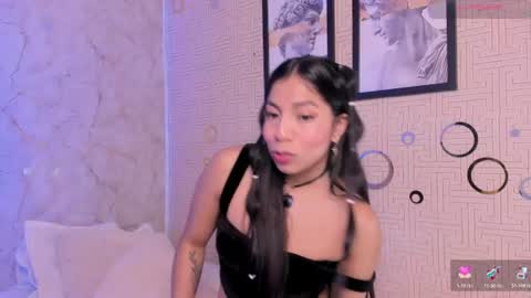 Snapshot of mia_gothzx chatting on June 18, 3:49 pm Mia online show from June 18, 3:49 pm