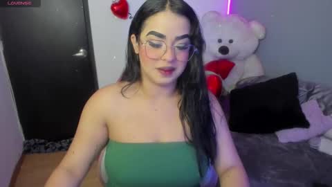 Mia J Abbey online show from February 16, 11:12 pm