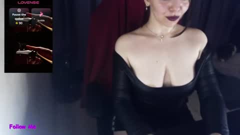 Snapshot of mia_joy8 chatting on June 25, 4:00 pm MiaJoy online show from June 25, 4:00 pm