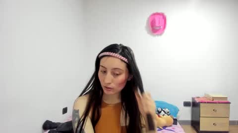 Snapshot of mia_kanee chatting on December 7, 12:30 am mia kaneee online show from December 7, 12:30 am