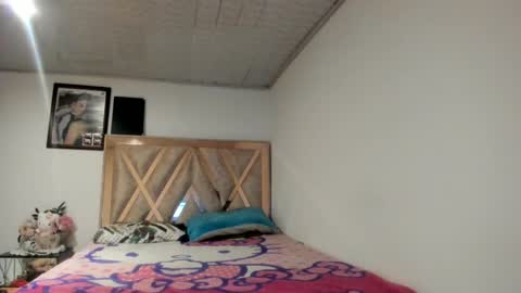 Snapshot of mia_kanee chatting on November 23, 11:59 pm mia kaneee online show from November 23, 11:59 pm