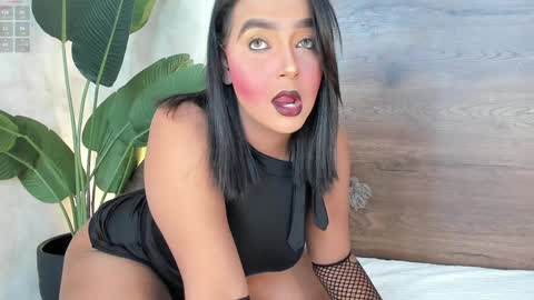 mia_lacy online show from February 1, 7:44 pm