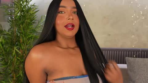 mia_lacy online show from April 30, 4:41 am