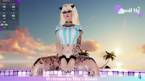 Snapshot of mia_lilah chatting on June 17, 2:14 am Mia online show from June 17, 2:14 am