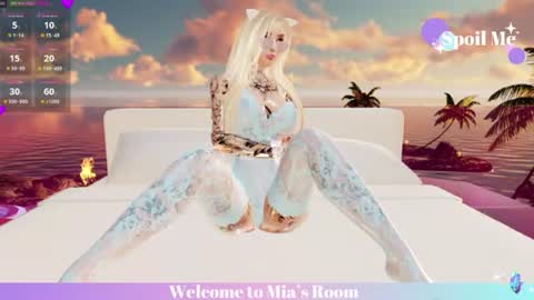 Snapshot of mia_lilah chatting on July 15, 5:18 pm Mia online show from July 15, 5:18 pm