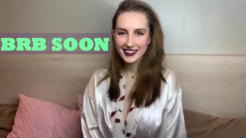 Snapshot of mia_little_witch chatting on January 31, 6:36 pm Mia online show from January 31, 6:36 pm