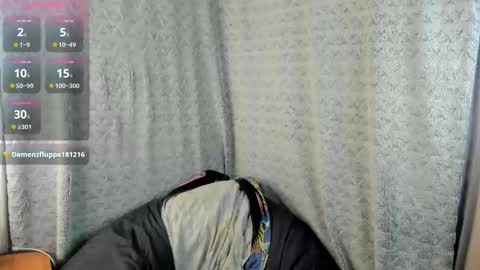 mia_lores online show from March 12, 9:26 am