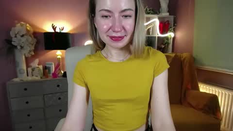 Snapshot of mia_luxx92 chatting on December 29, 2:31 pm Mia online show from December 29, 2:31 pm